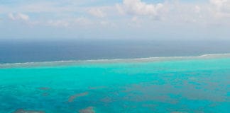 5 razones para soñar con viajar a Centroamérica Belice - Blue Hole - Centroamérica