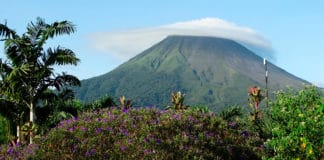 Welche aktiven Vulkane sollte man in Mittelamerika auf keinen Fall verpassen?
