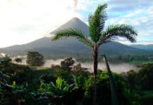 Deléitate y sumérgete en los increíbles baños termales de Costa Rica y Guatemala