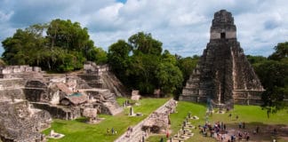 ¿Sabías que en Centroamérica están las pirámides más grandes del mundo? centroamerica-piramides