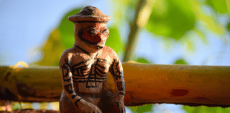 Mittelamerikanische Tradition und die Tawahkas in Honduras, Nicaragua und Guatemala