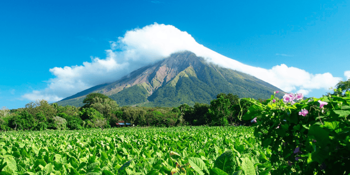 Haz turismo por Nicaragua, El Salvador y Guatemala, vivirás una experiencia única.jpg