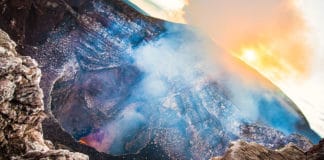 ¿Te atreves a caminar por volcanes en Guatemala, Nicaragua y El Salvador?