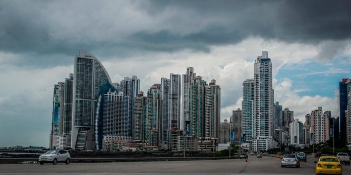 Turismo-urbano-en-Centroamérica-descubre-estos-barrios-de-Panamá,-El-Salvador-y-Nicaragua