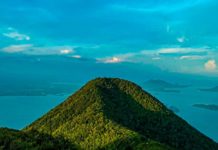 Ready to Ride the Waves of a Central American Volcano? ¿Te atreves a surfear por un volcán en Centroamérica?