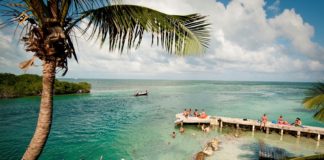 Belize Invests in Cayo District Belice invierte en el distrito de Cayo
