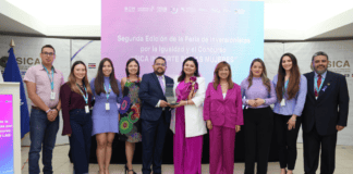 CATA recibe reconocimiento por parte de la Secretaría Técnica del Consejo de Ministras de la Mujer de Centroamérica y República Dominicana Galardon a CATA, en el marco de la segunda edición de la feria de inversionistas por la igualdad 2025
