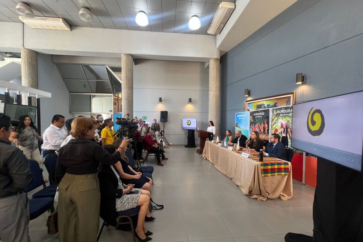 Conferencia de prensa CATM