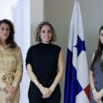 Patricia-Boo-Directora-Regional-para-Latinoamerica-de-STR_-Gloria-De-Leon-Ministra-de-Turismo-y-Lisbeth-Britto-en-representacion-de-PROMTUR-Panama-1024×712