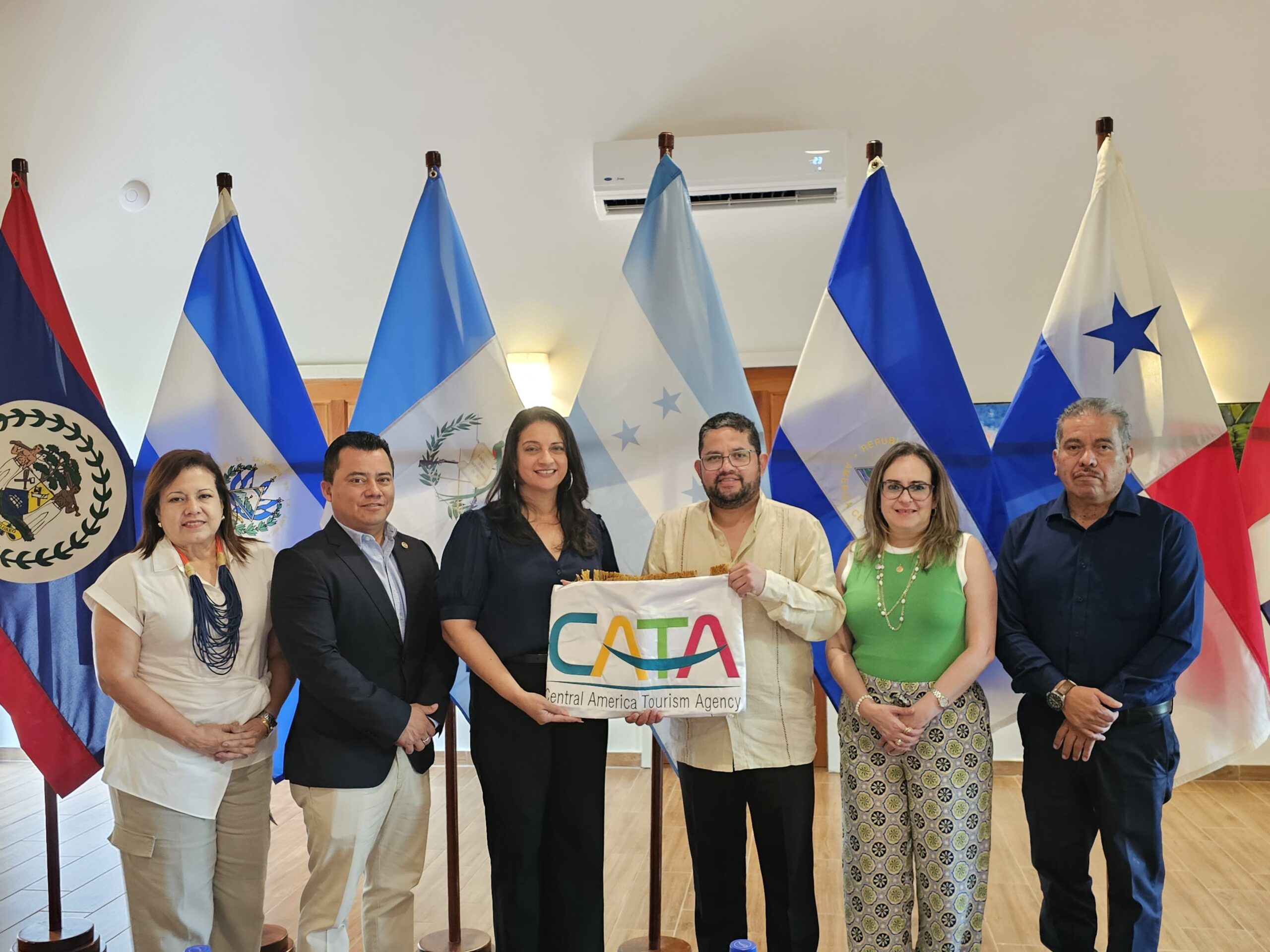 Traspaso de presidencia pro témpore a Belice 