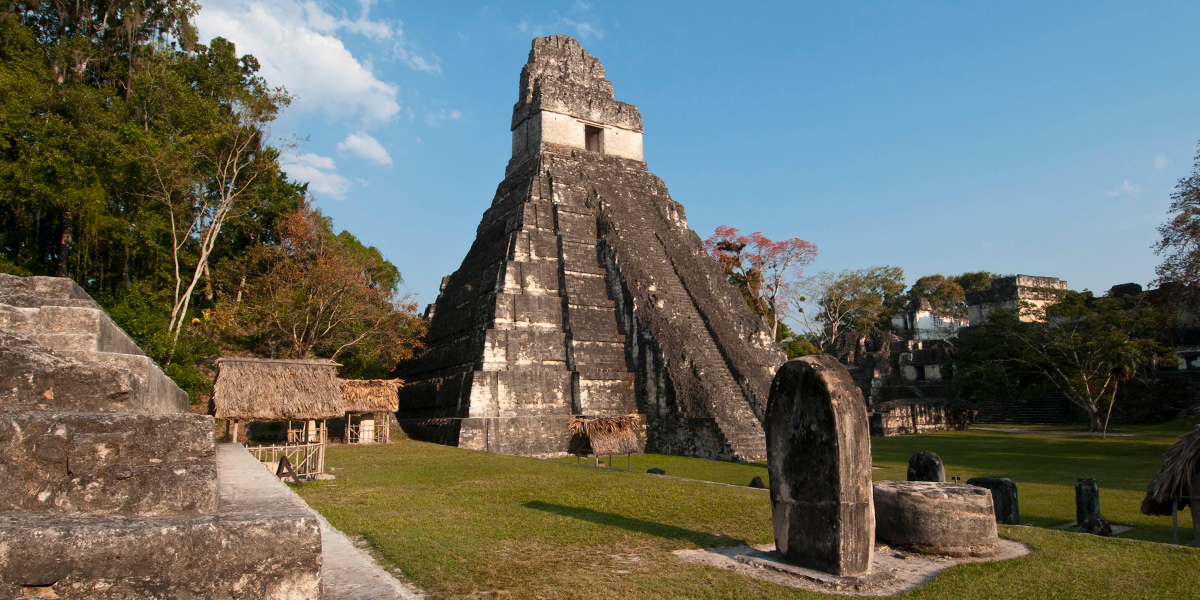  Central America. Ruinas Tikal in Guatemala 