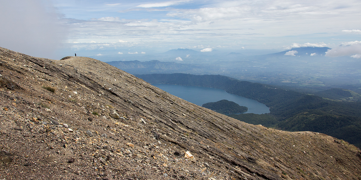  Parque Nacional de Los Volcanes de El Salvador 