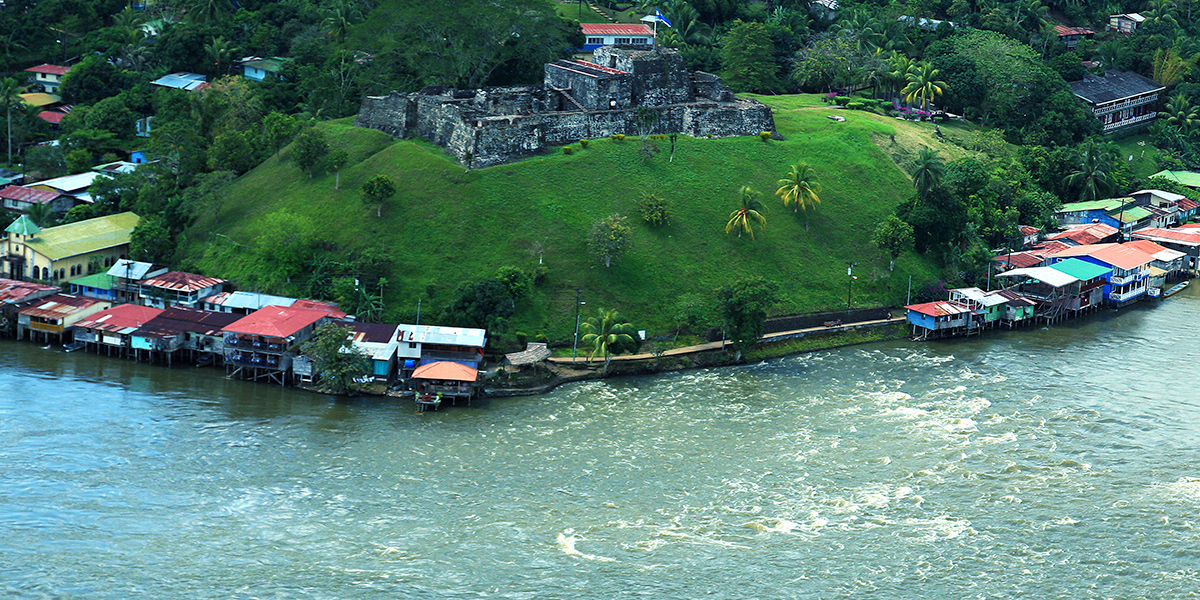  Río San Juan en Nicaragua, cultura y naturaleza centroamericana 