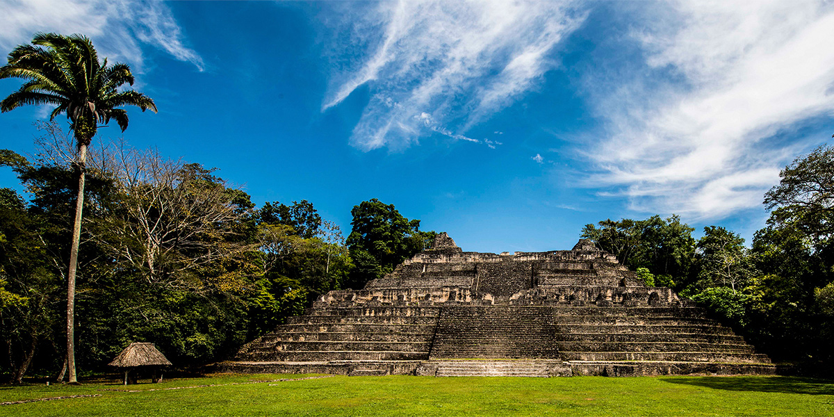  Ruinas mayas e Caracol, historia y misticismo en Belice 