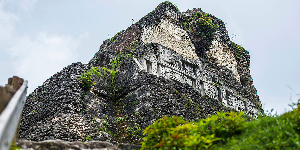  Ruinas mayas e Xunantunixh, historia y misticismo en Belice 