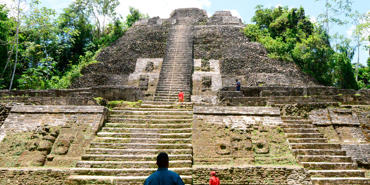  Sitio Arqueológico Lamanai en Belice, Historia y Misticismo en Centroamérica 