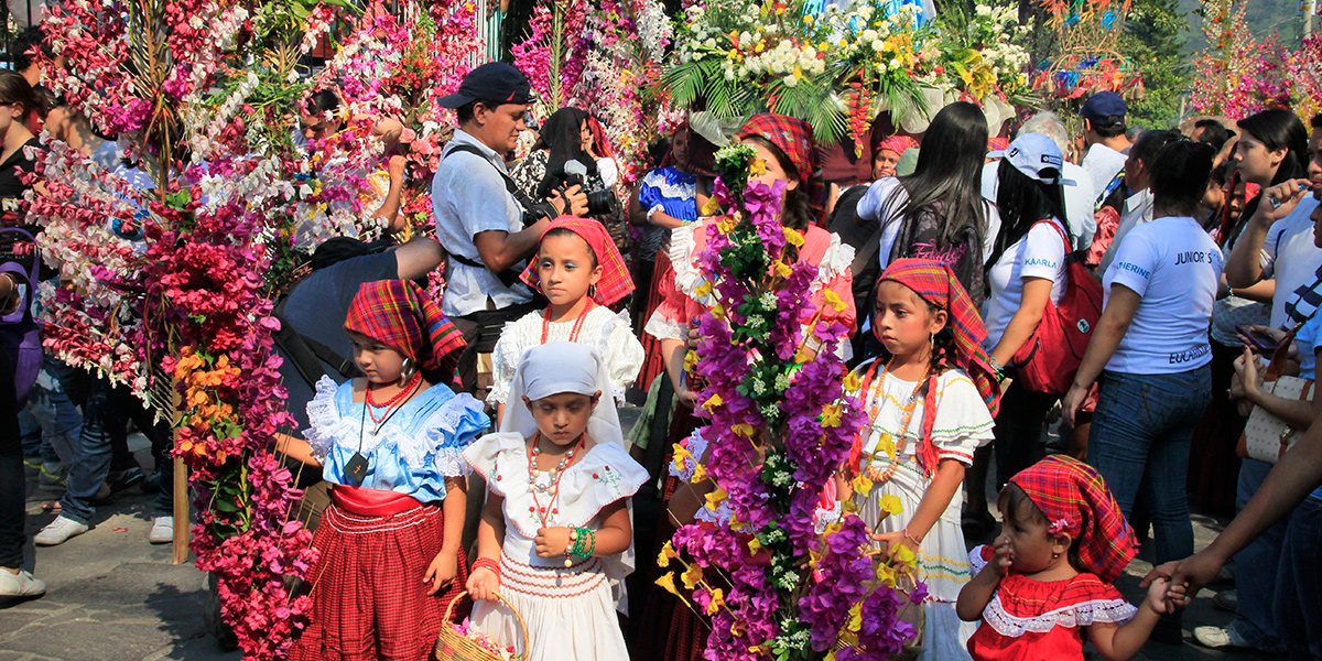  Panchimalco, la ciudad colonial más cercana a San Salvador 