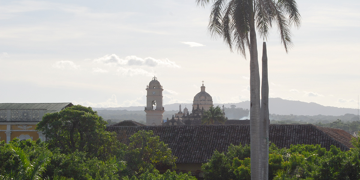  Bosques, Volcanes y Ciudades Coloniales, tour multidestino en Centroamérica 