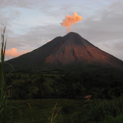 Costa Rica – Nicaragua: Forests, Volcanoes and Colonial Cities