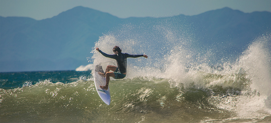 Playa hermosa - Olas - Centroamérica