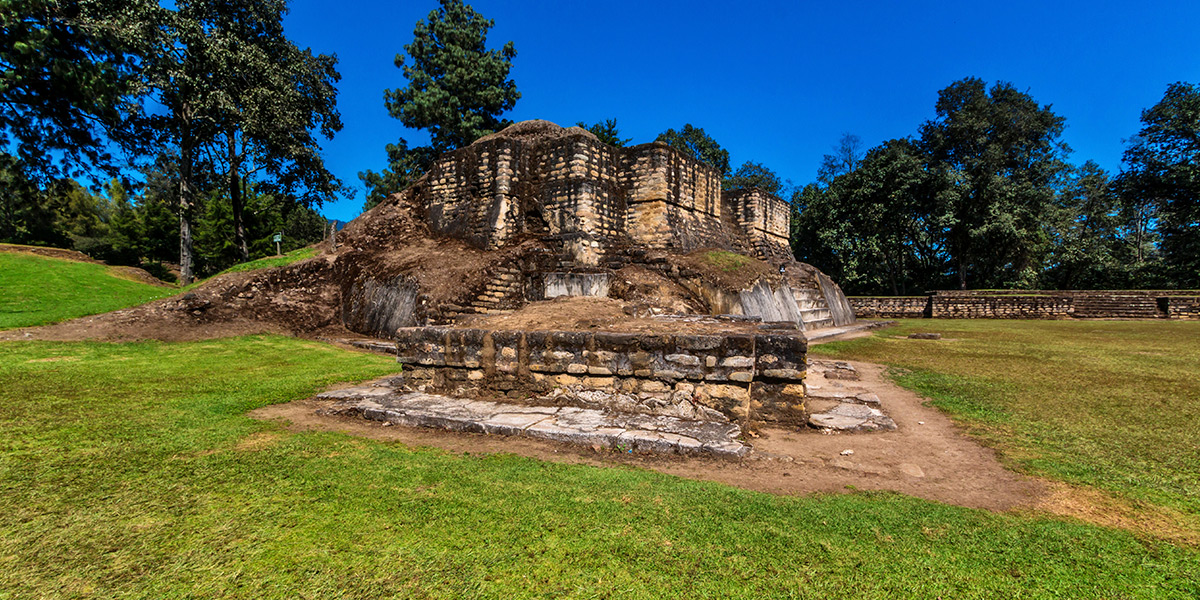  Guatemala Iximche archaeological site Mayan 