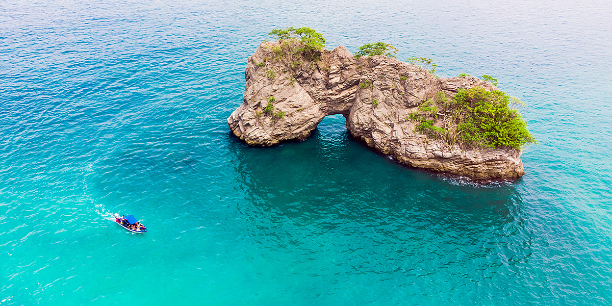  Costa Rica Isla Tortuga playa paradisíaca 