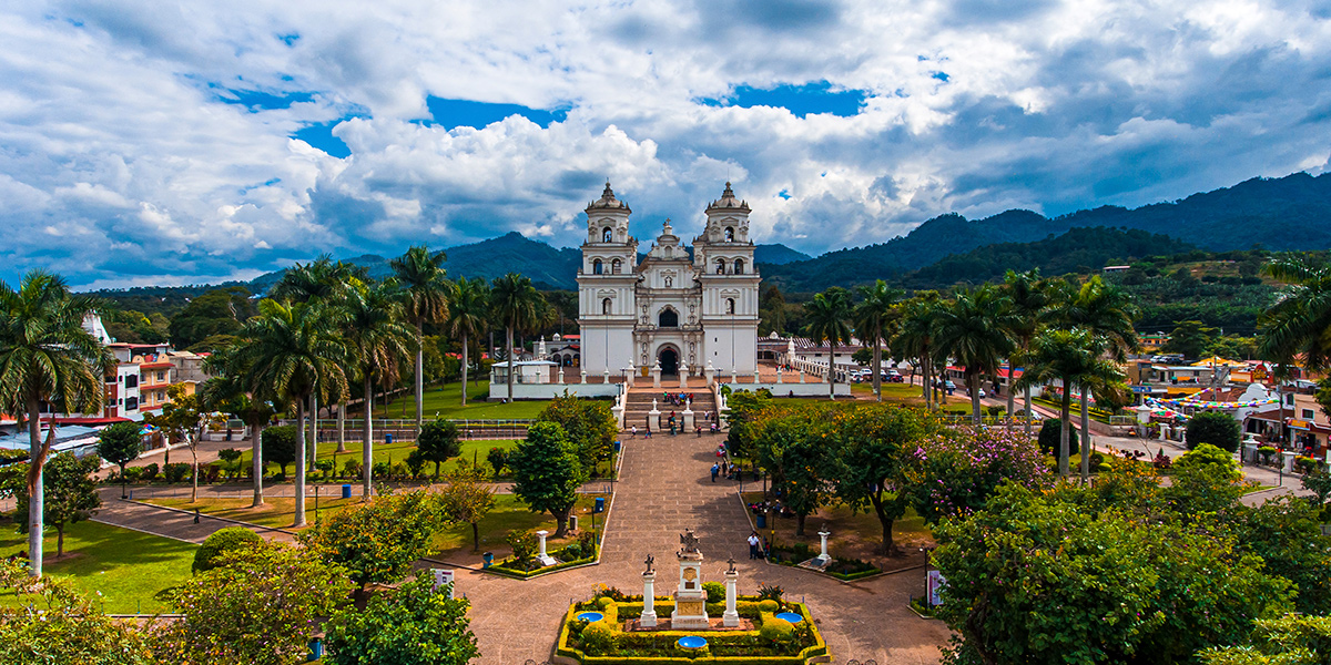  Vista desde el parque de Esquipulas 