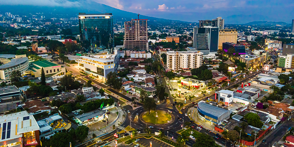  Zona Rosa - El Salvador 