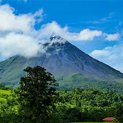 Central America and the Dominican Republic Au Naturel